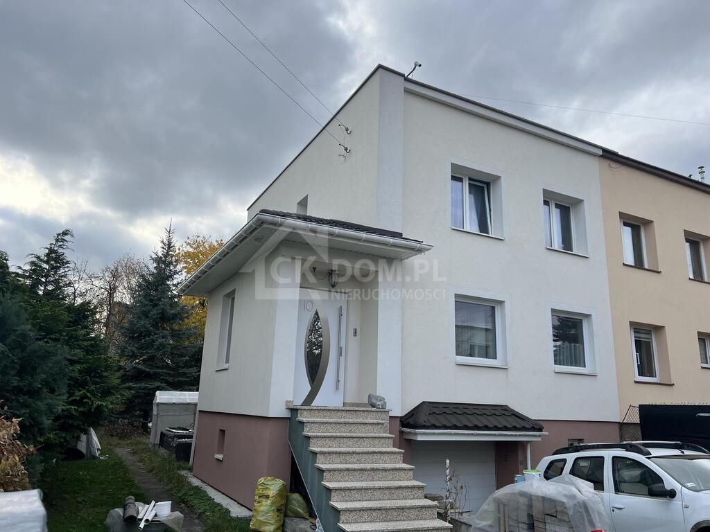 bliźniak, 4 pokoje Kielce KSM, ul. Zbigniewa Herberta. Zdjęcie 1