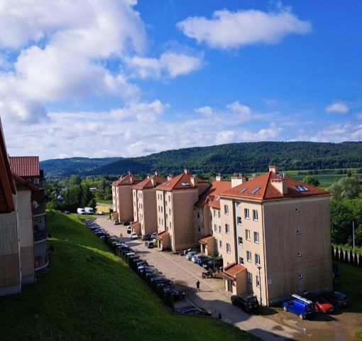 Mieszkanie 3-pokojowe Ostrów. Zdjęcie 1