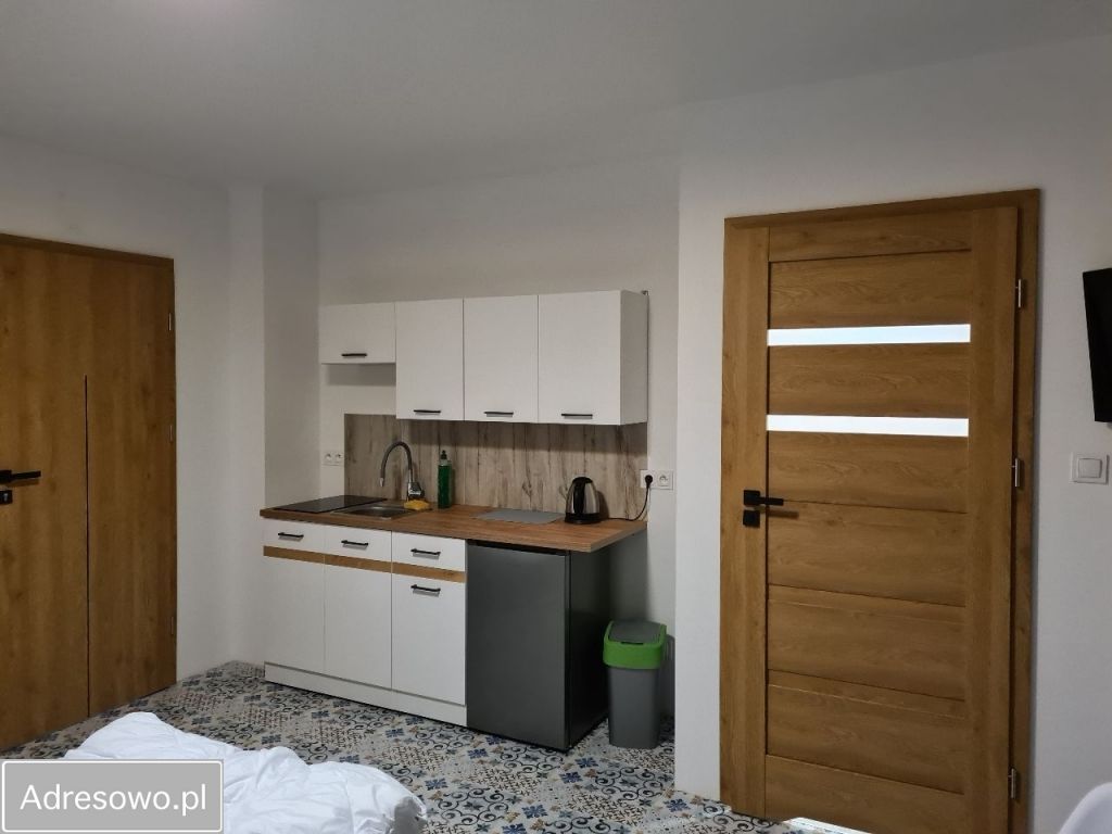 dom szeregowy, 8 pokoi Mrzeżyno. Zdjęcie 13