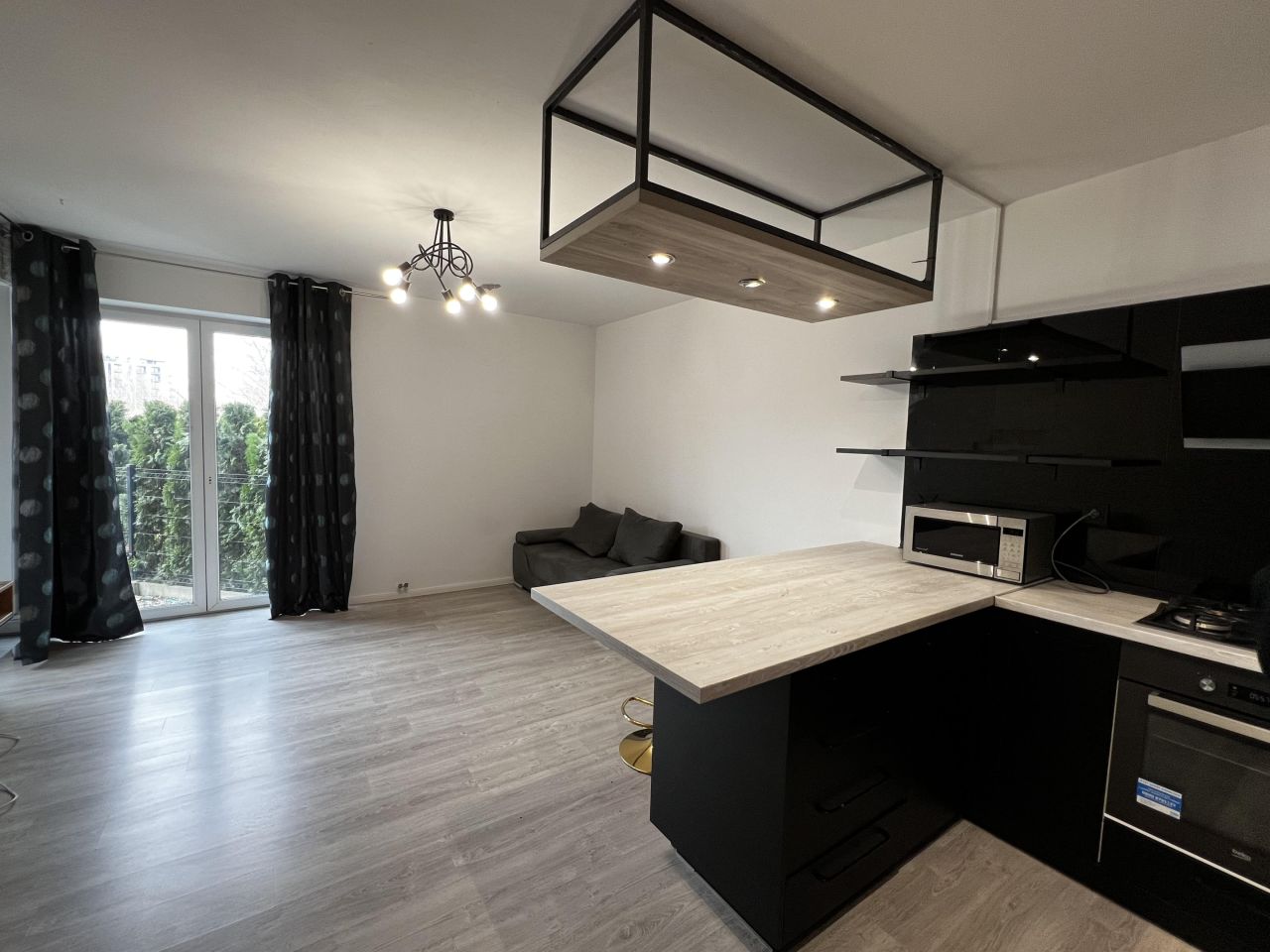 Mieszkanie 2-pokojowe Rzeszów Dworzysko, ul. Dworskie Ogrody. Zdjęcie 3