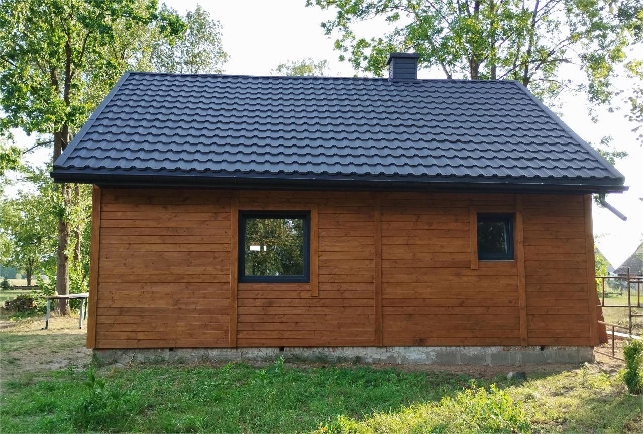 dom wolnostojący, 2 pokoje Zynie. Zdjęcie 2