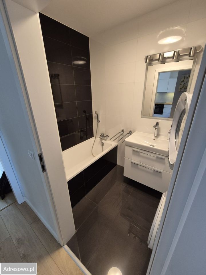 Mieszkanie 4-pokojowe Wrocław Muchobór Wielki, ul. Graniczna. Zdjęcie 16