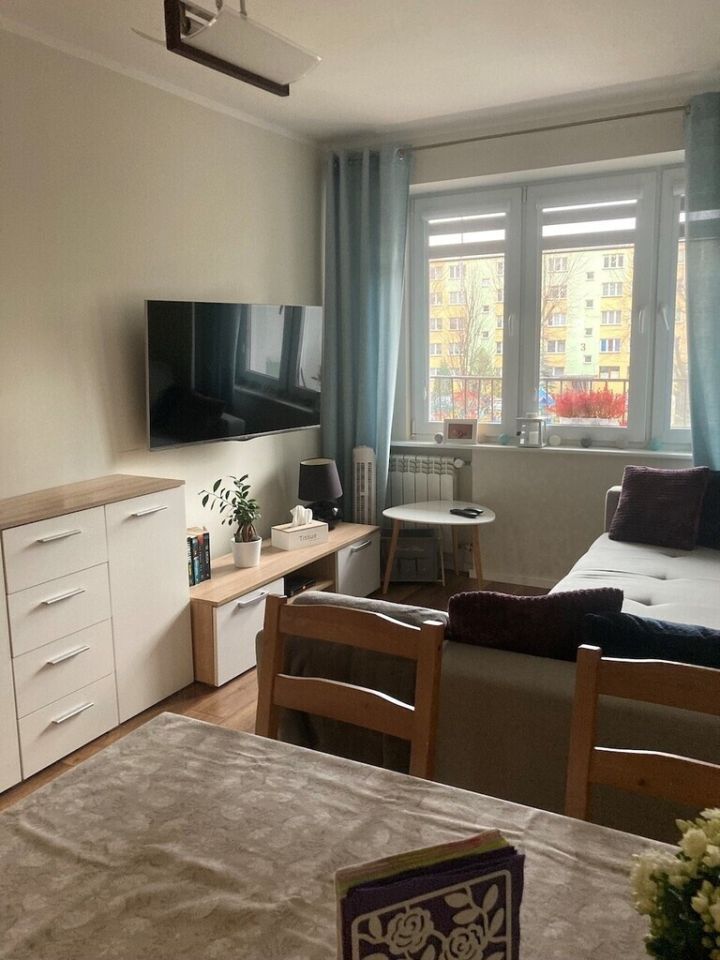 Mieszkanie 3-pokojowe Bełchatów. Zdjęcie 3