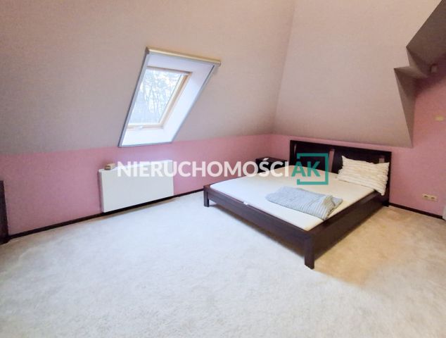 dom wolnostojący, 6 pokoi Ślesin. Zdjęcie 12