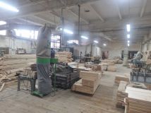 Hala/magazyn Nisko. Zdjęcie 2