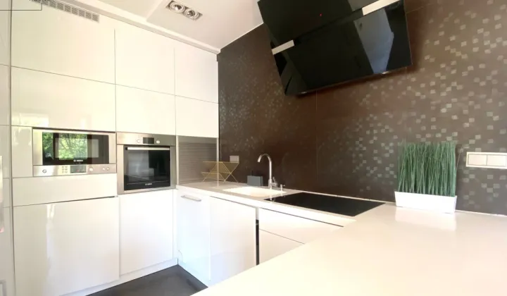 Mieszkanie 3-pokojowe Warszawa Mokotów, al. Wyścigowa
