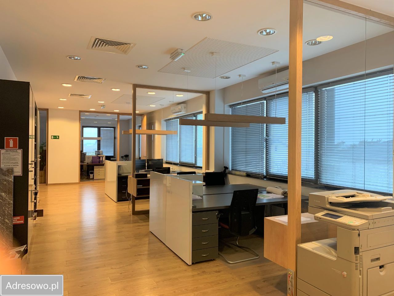 Hala/magazyn Piotrkówek Mały. Zdjęcie 14