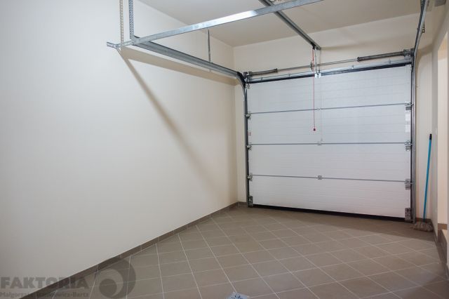 bliźniak, 5 pokoi Dobra. Zdjęcie 29
