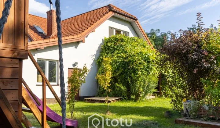 dom wolnostojący, 6 pokoi Marianów