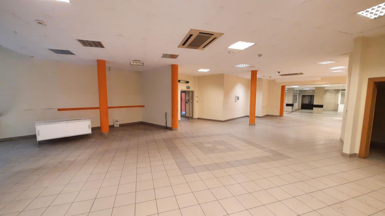 Lokal Rybnik Śródmieście, ul. Henryka Wieniawskiego. Zdjęcie 9