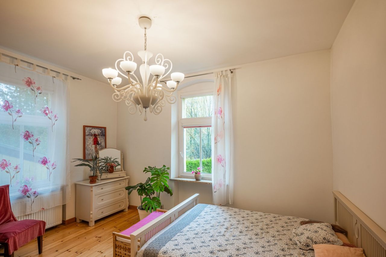 dom wolnostojący, 4 pokoje Bolesławiec, ul. Willowa. Zdjęcie 16