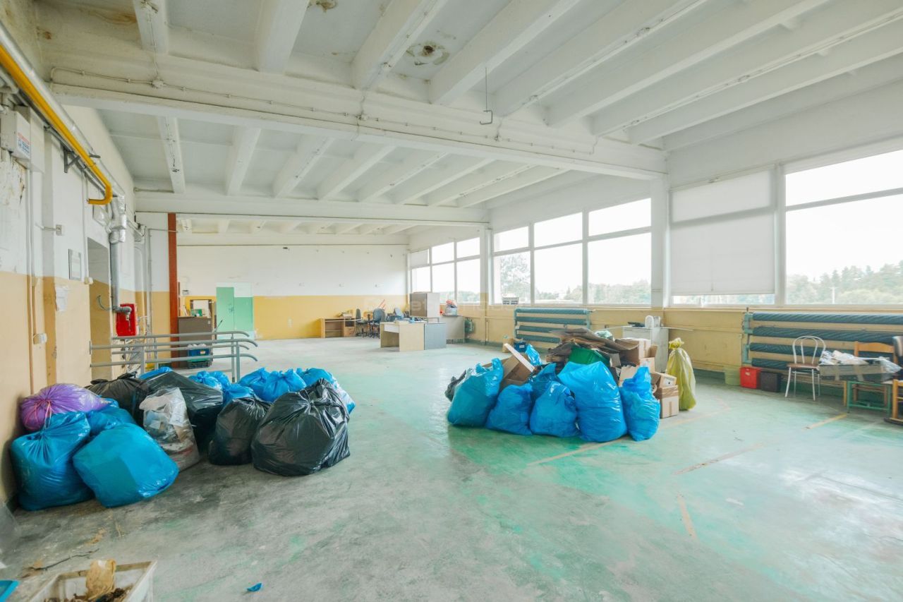 Hala/magazyn Siennica, ul. gen. Władysława Sikorskiego. Zdjęcie 10