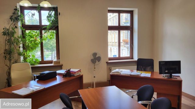 Mieszkanie 4-pokojowe Gorzów Wielkopolski Śródmieście, ul. gen. Jarosława Dąbrowskiego. Zdjęcie 1