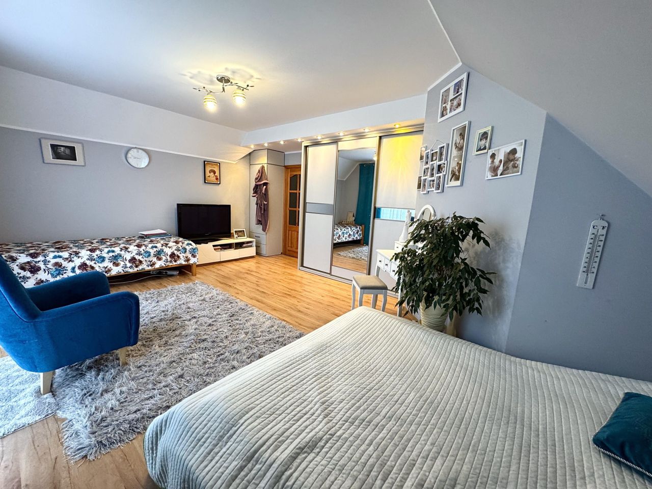 dom wolnostojący, 4 pokoje Sedranki. Zdjęcie 13