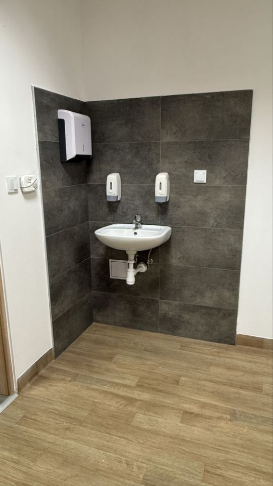 Lokal Katowice os. Witosa. Zdjęcie 4