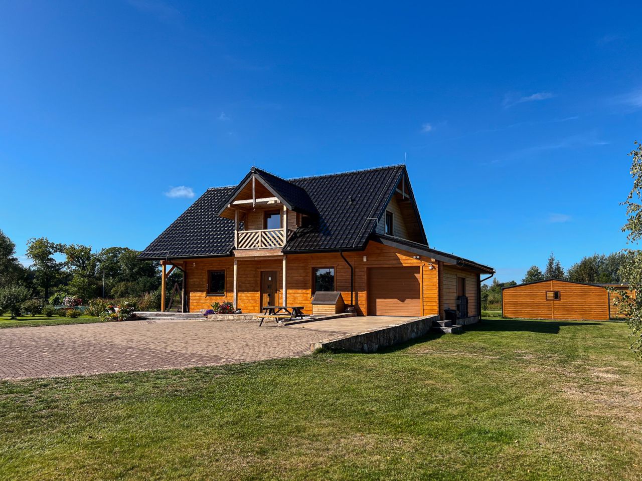 dom wolnostojący, 5 pokoi Lubiechów. Zdjęcie 4
