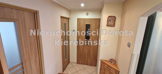 Mieszkanie 4-pokojowe Tomaszów Mazowiecki, os. Strzelecka. Zdjęcie 5