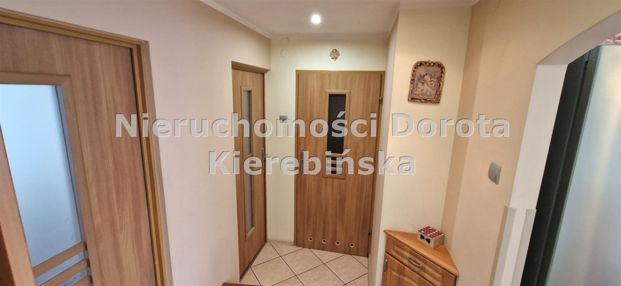 Mieszkanie 4-pokojowe Tomaszów Mazowiecki, os. Strzelecka. Zdjęcie 5