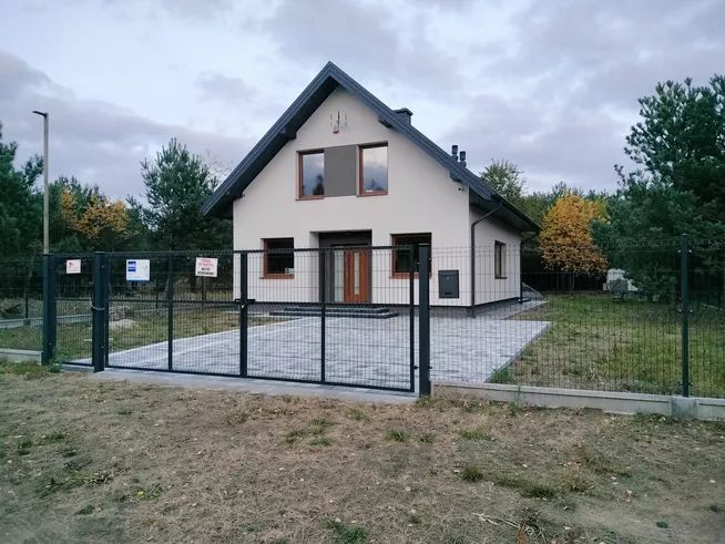 dom wolnostojący, 5 pokoi Szewnica, ul. Lawendowa