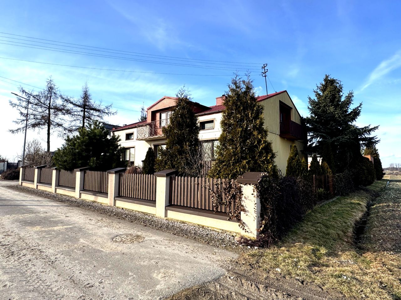 dom wolnostojący, 10 pokoi Kosów, ul. Północna. Zdjęcie 6