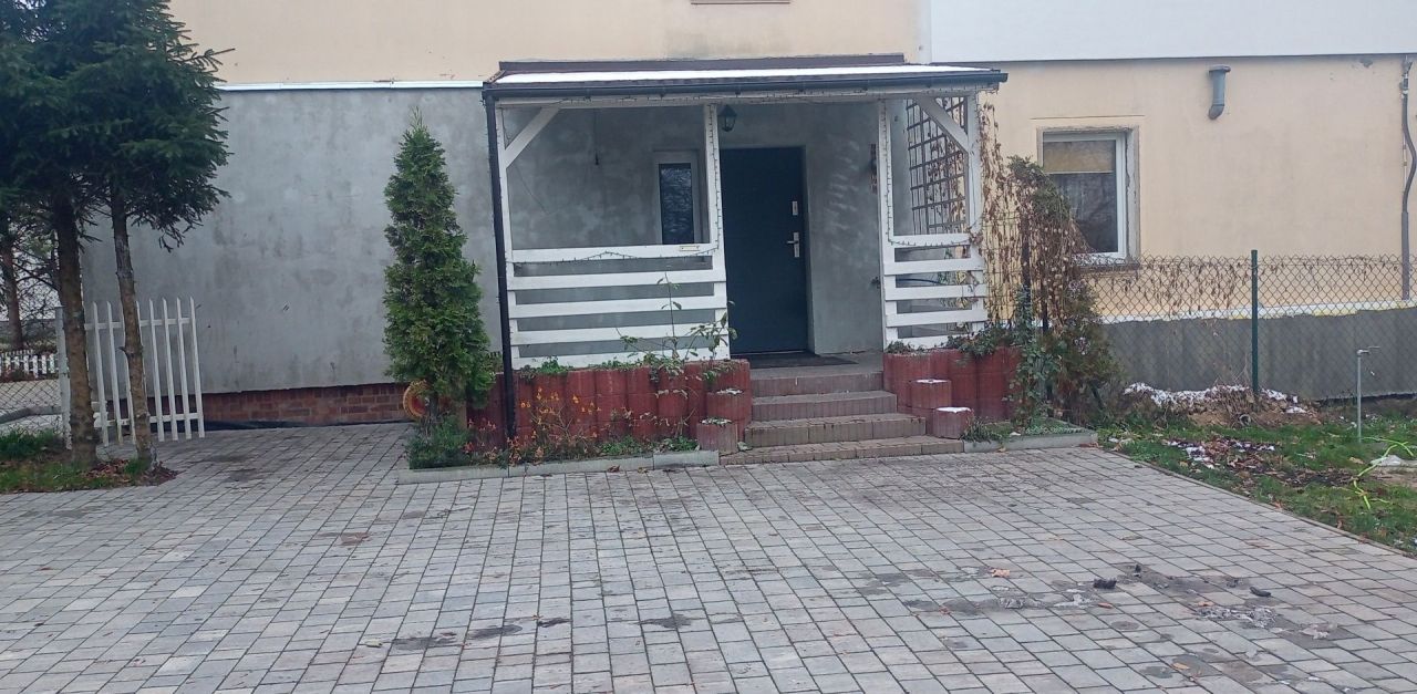 Mieszkanie 3-pokojowe Gąbino, ul. Brzozowa. Zdjęcie 1