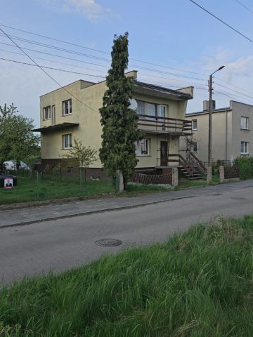 dom wolnostojący, 5 pokoi Pieńsk, ul. Stefana Batorego. Zdjęcie 1