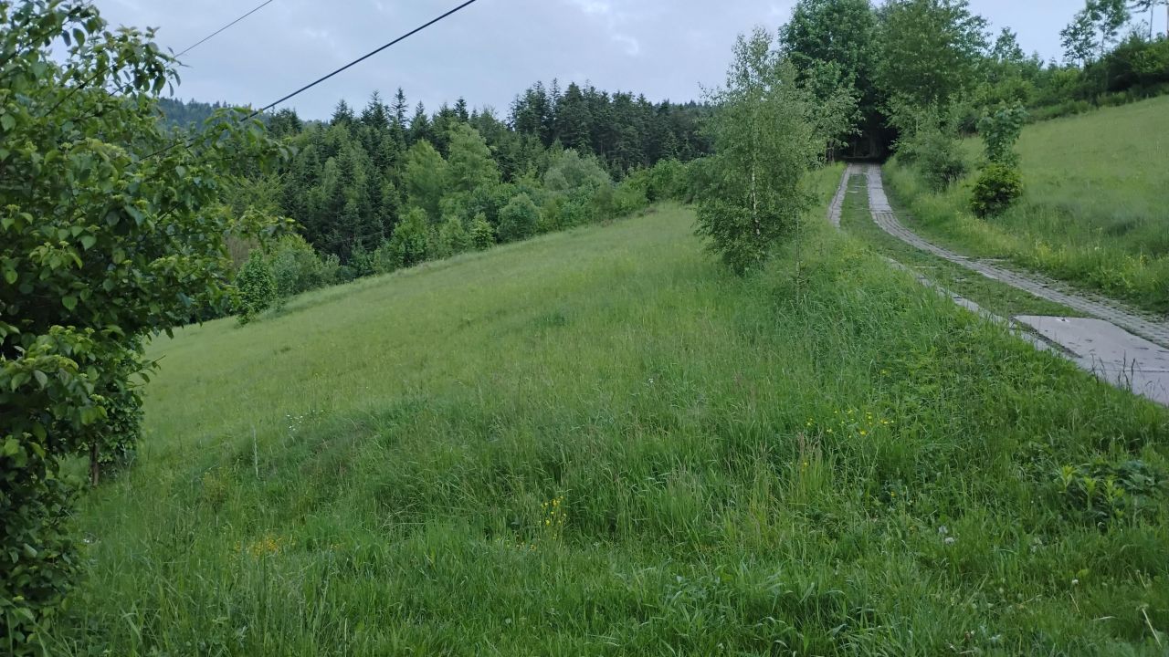 Działka budowlana Harbutowice Chodników, ul. prof. Mariana Raciborskiego