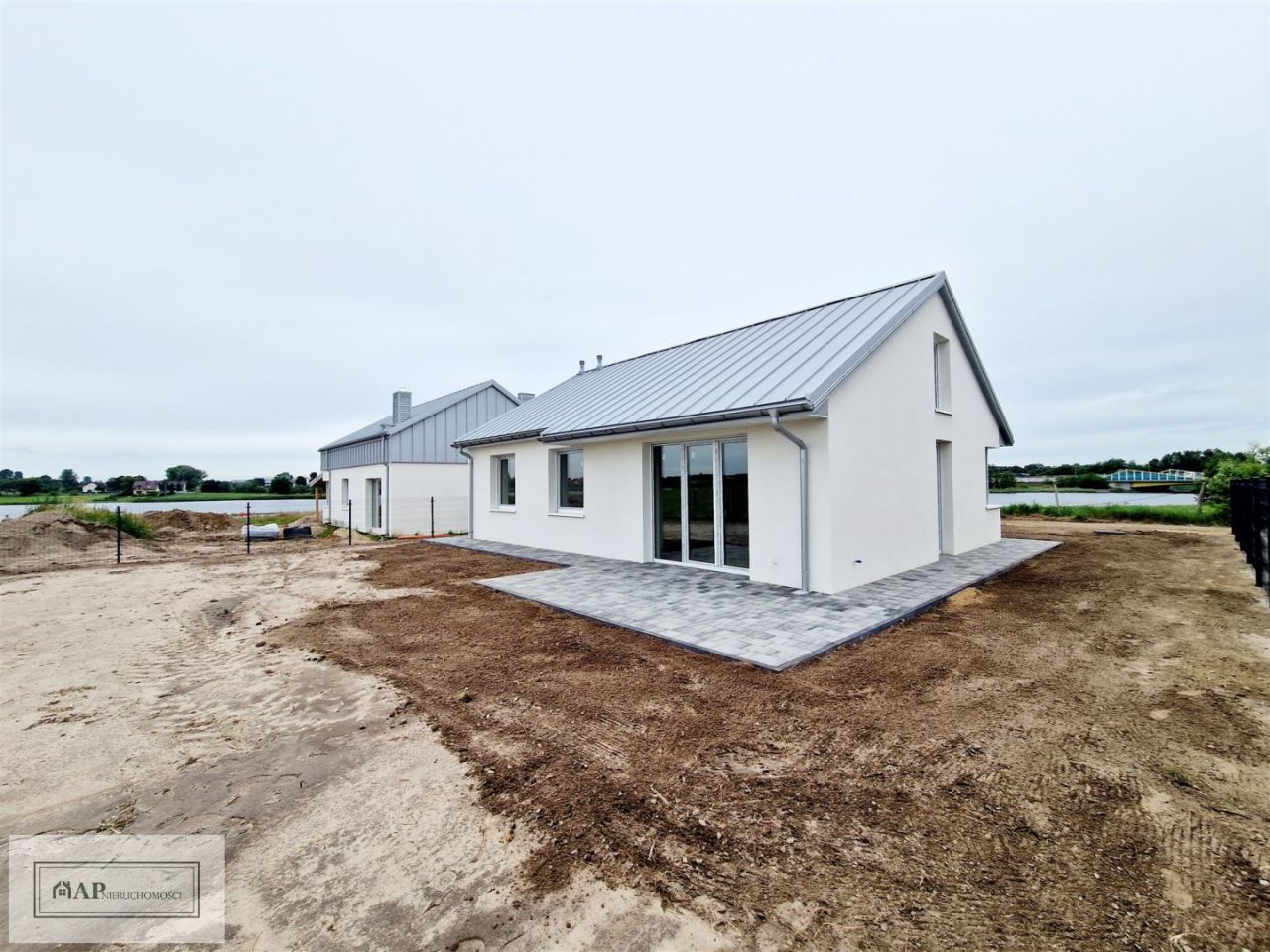 dom wolnostojący, 4 pokoje Karsy. Zdjęcie 5