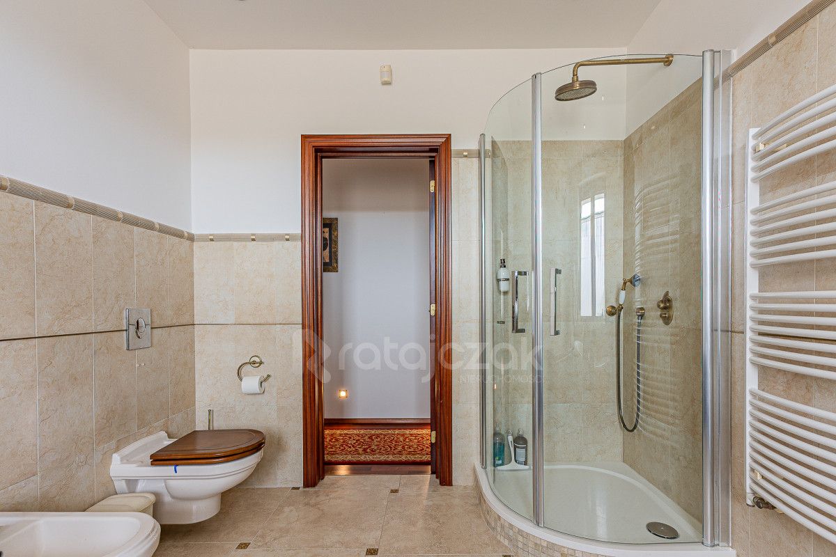 dom wolnostojący, 6 pokoi Kielno. Zdjęcie 11