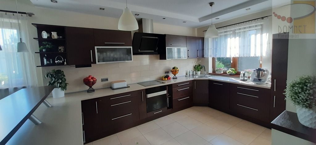 dom wolnostojący, 5 pokoi Brwinów. Zdjęcie 10