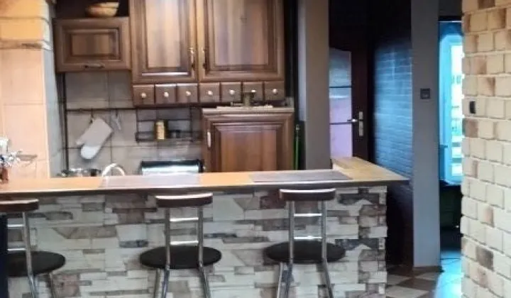 Mieszkanie 4-pokojowe Skarbimierz-Osiedle, ul. Akacjowa