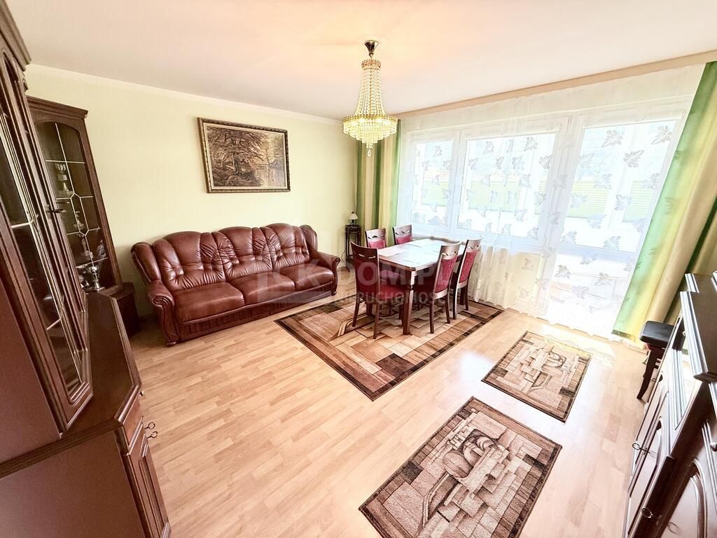 Mieszkanie 3-pokojowe Kielce. Zdjęcie 4