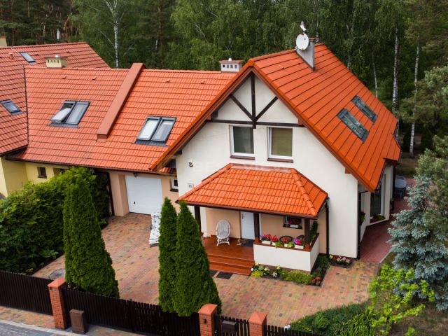 dom wolnostojący, 5 pokoi Legionowo. Zdjęcie 2