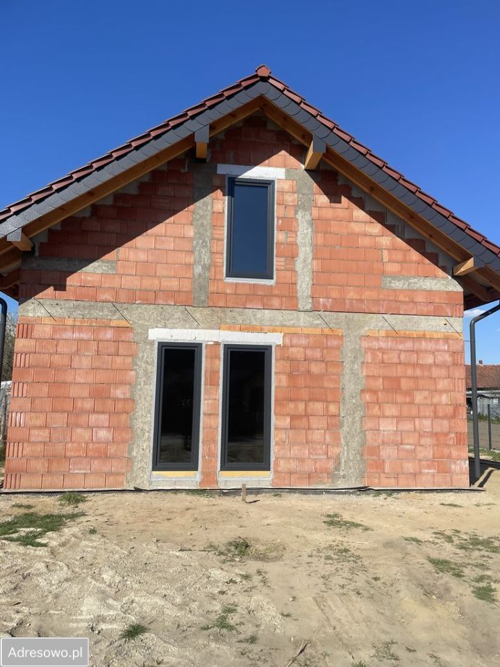 dom wolnostojący, 4 pokoje Wilkszyn, ul. Błotna