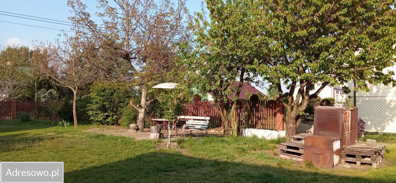 dom wolnostojący, 3 pokoje Ujrzanów. Zdjęcie 3