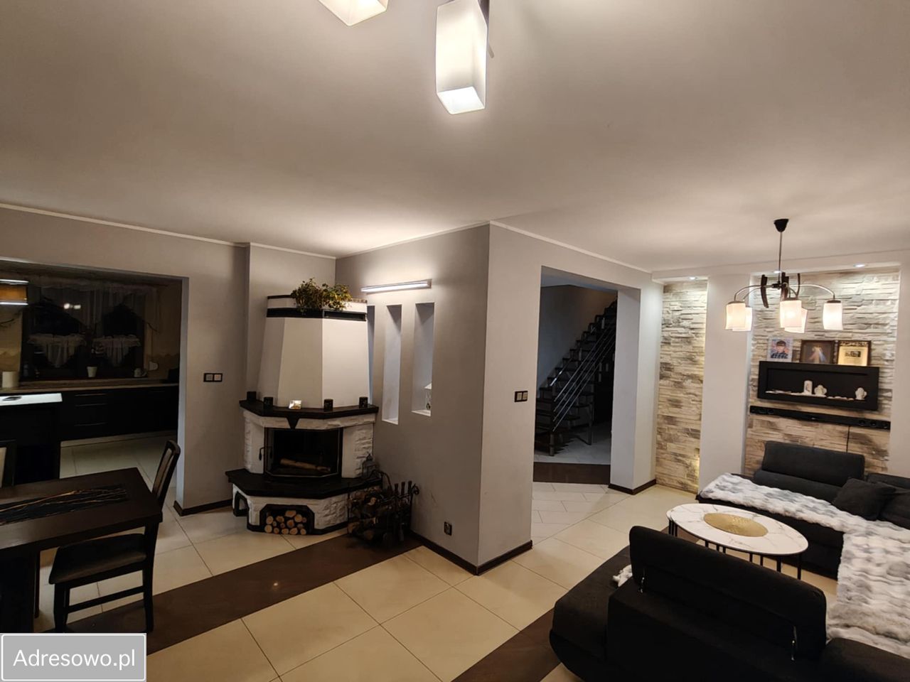 dom wolnostojący, 6 pokoi Ociąż, ul. Parkowa. Zdjęcie 18