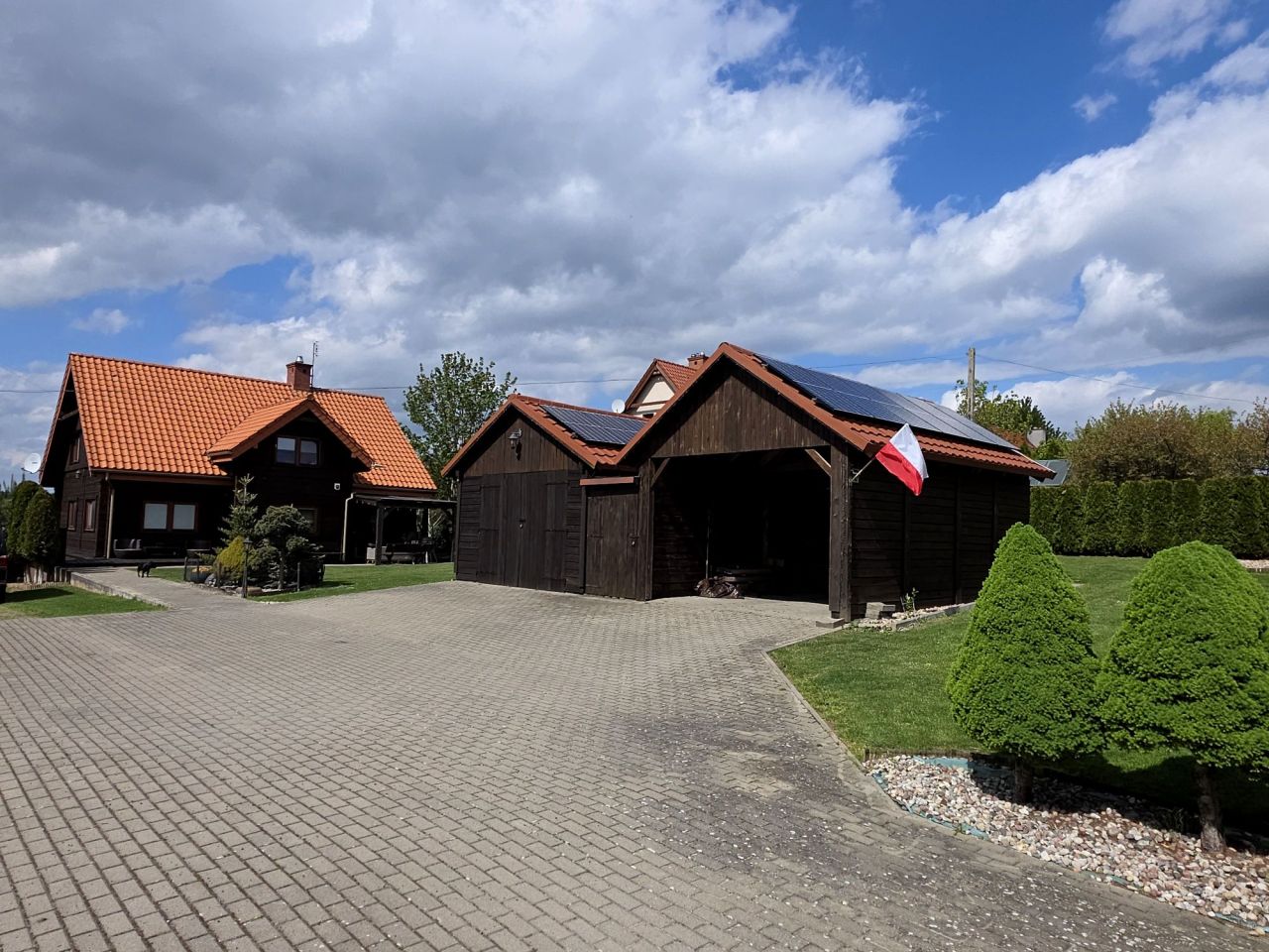 dom wolnostojący, 6 pokoi Gietrzwałd, ul. Klonowa