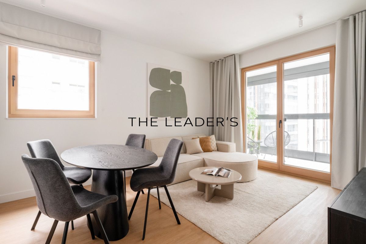 Mieszkanie 4-pokojowe Warszawa Wola, ul. Prosta. Zdjęcie 2