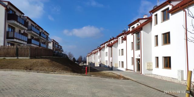 Mieszkanie 3-pokojowe Wieliczka Bogucice, ul. Jaworowa. Zdjęcie 1