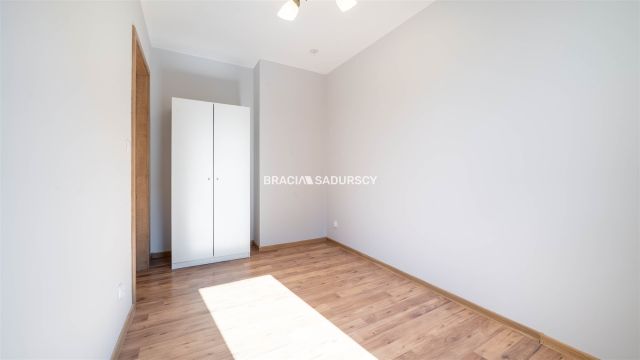 Mieszkanie 3-pokojowe Kraków, ul. Henryka i Karola Czeczów. Zdjęcie 7