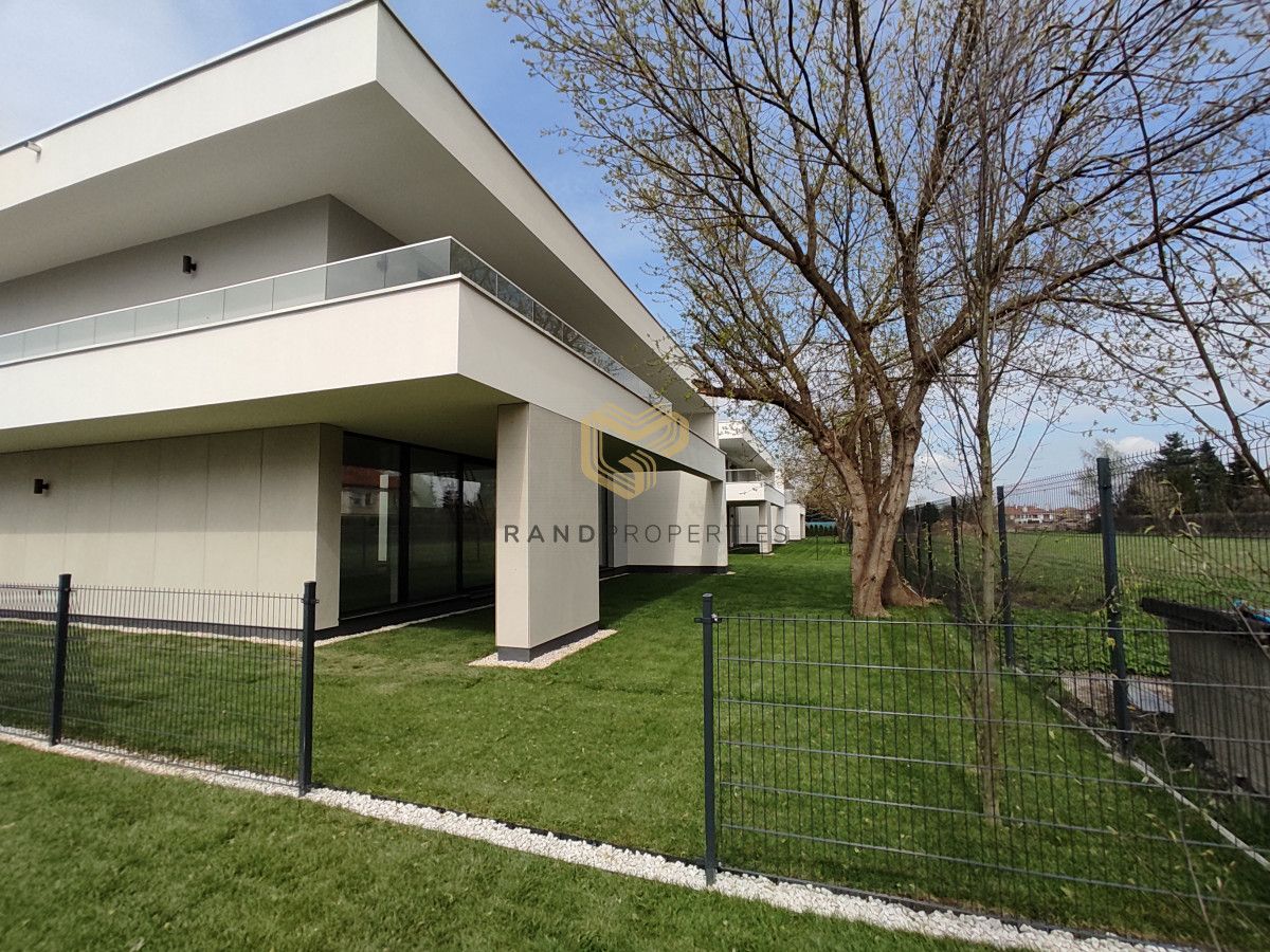 dom wolnostojący, 7 pokoi Konstancin-Jeziorna. Zdjęcie 5