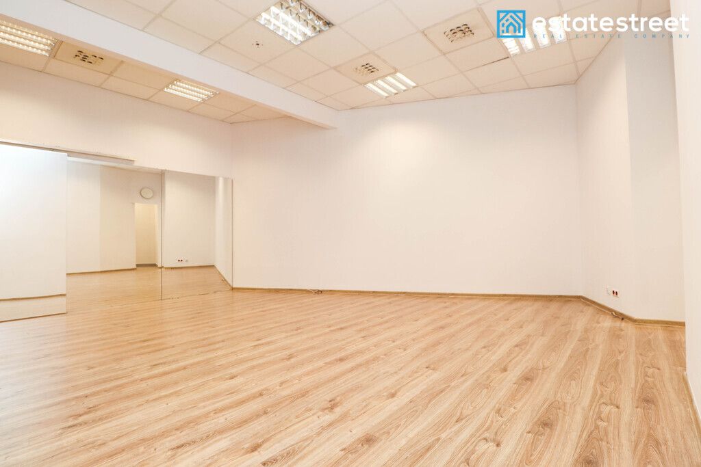 Biuro Kraków Podgórze, ul. Stanisława Smolki. Zdjęcie 4