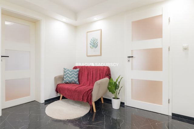 dom wolnostojący, 5 pokoi Kraków Swoszowice, ul. Poronińska. Zdjęcie 17