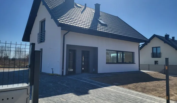 dom wolnostojący, 5 pokoi Kraśnik, ul. Armii Krajowej