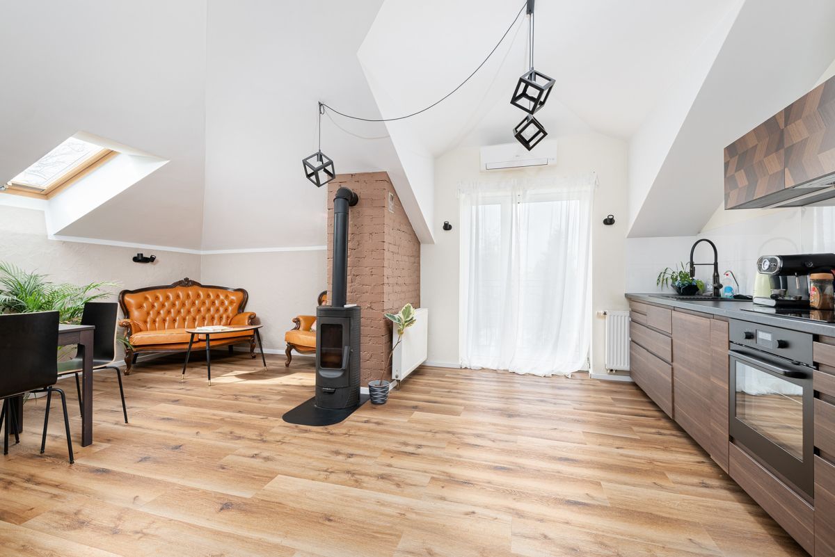 dom wolnostojący, 9 pokoi Łomianki, ul. Gościńcowa. Zdjęcie 9