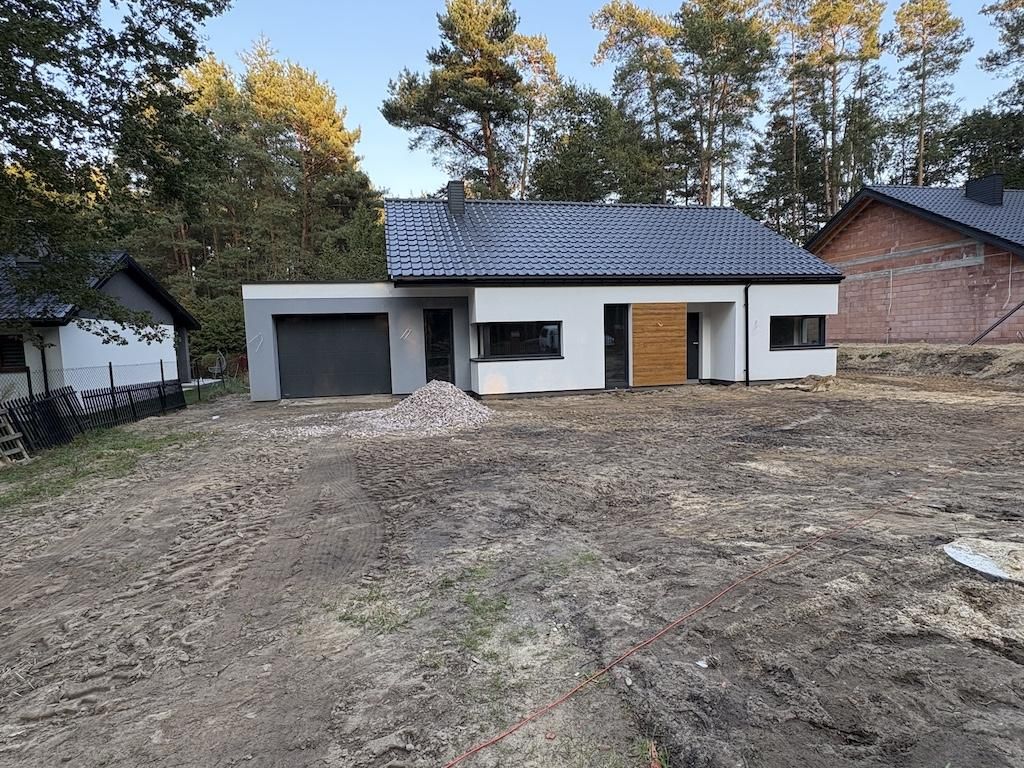 dom wolnostojący, 4 pokoje Rosanów, ul. Małgorzaty