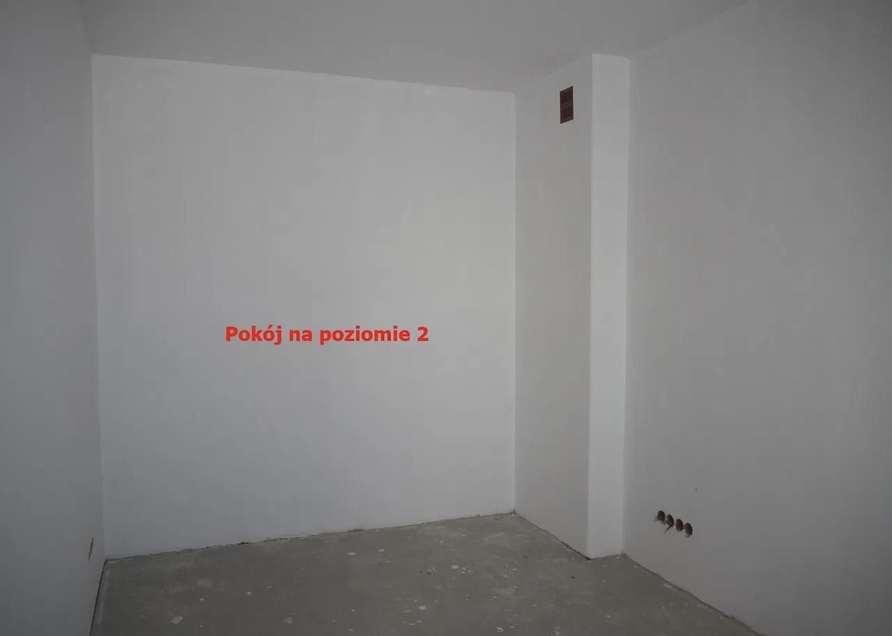 bliźniak, 10 pokoi Jaświły. Zdjęcie 13