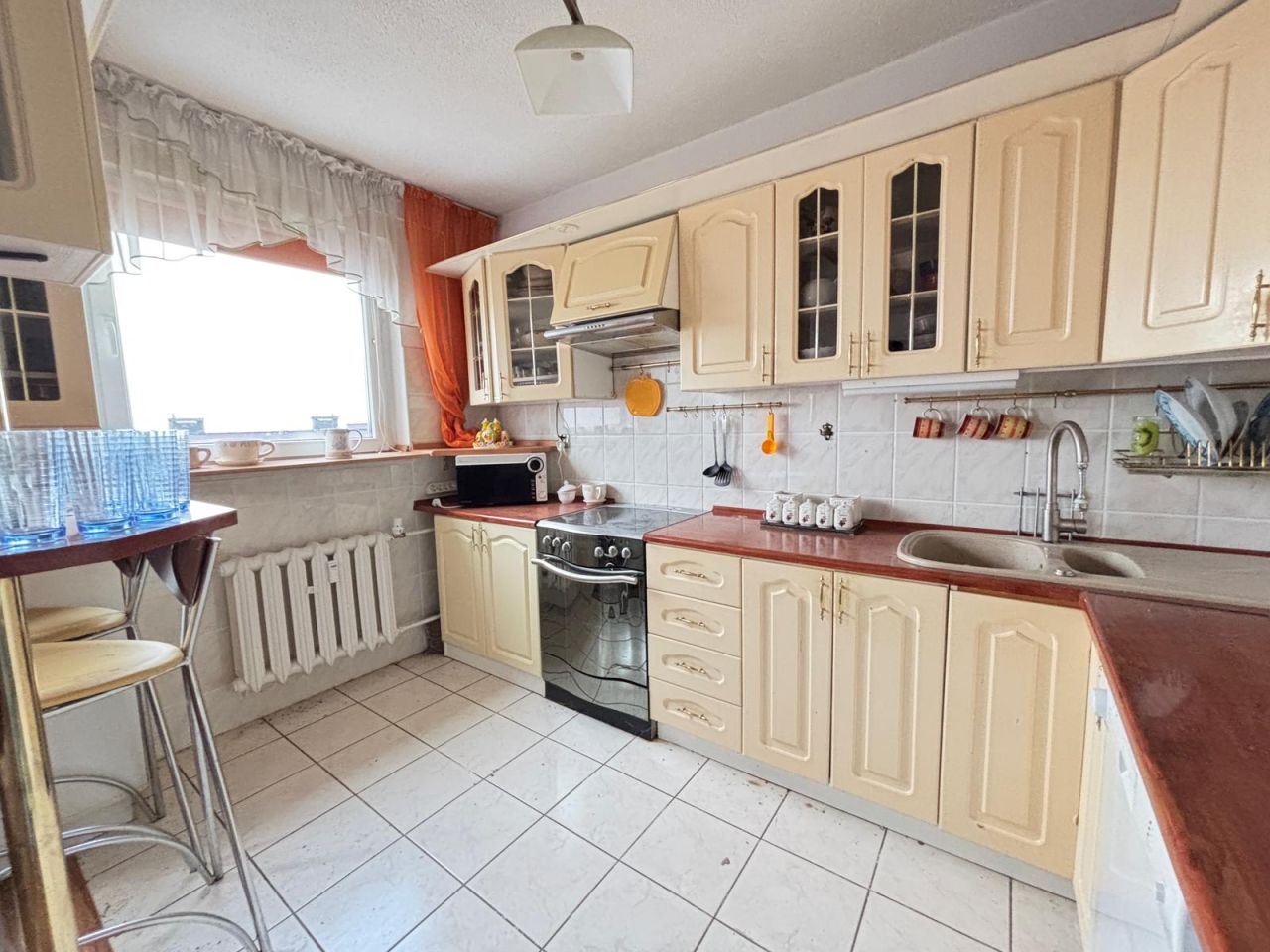 Mieszkanie 5-pokojowe Szczecin Bukowe, ul. Fioletowa. Zdjęcie 2