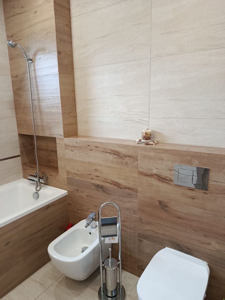 dom szeregowy, 5 pokoi Łódź Górna, ul. Lechosława Roszkowskiego. Zdjęcie 9