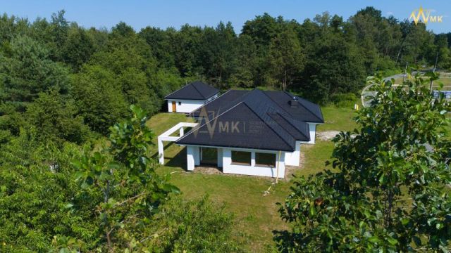 dom wolnostojący, 5 pokoi Bielcza. Zdjęcie 6